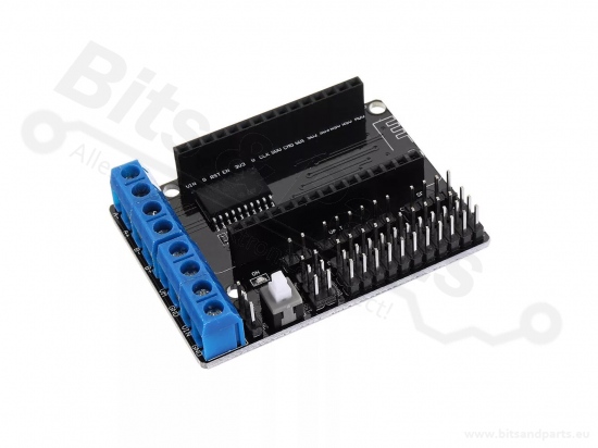 ESP8266 NodeMCU Motor shield